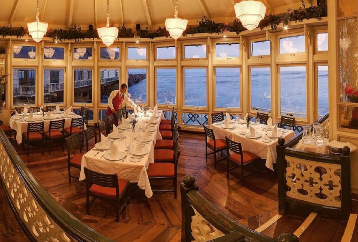 A restaurant in Peru was fined For Giving Women Who Eat With Men A Different Menu