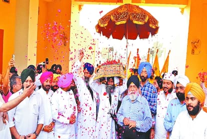Nagar Kirtan flagged off For Shri Nankana Sahib, Pakistan