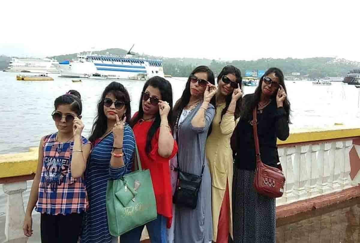 Shahrukh Khan helped in the surgery of acid victim