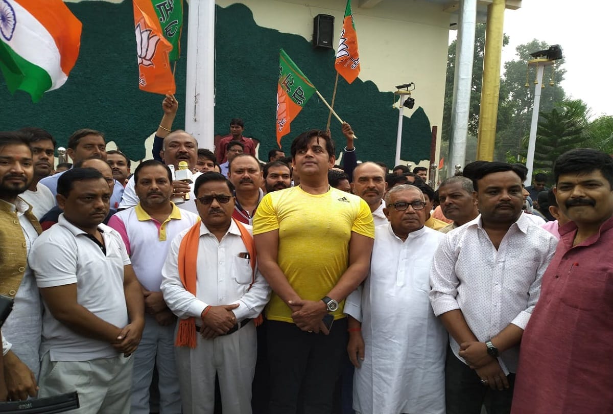 MP Ravi Kishan gives green signal the run for unity on Sardar Vallabhbhai Patel birth anniversary
