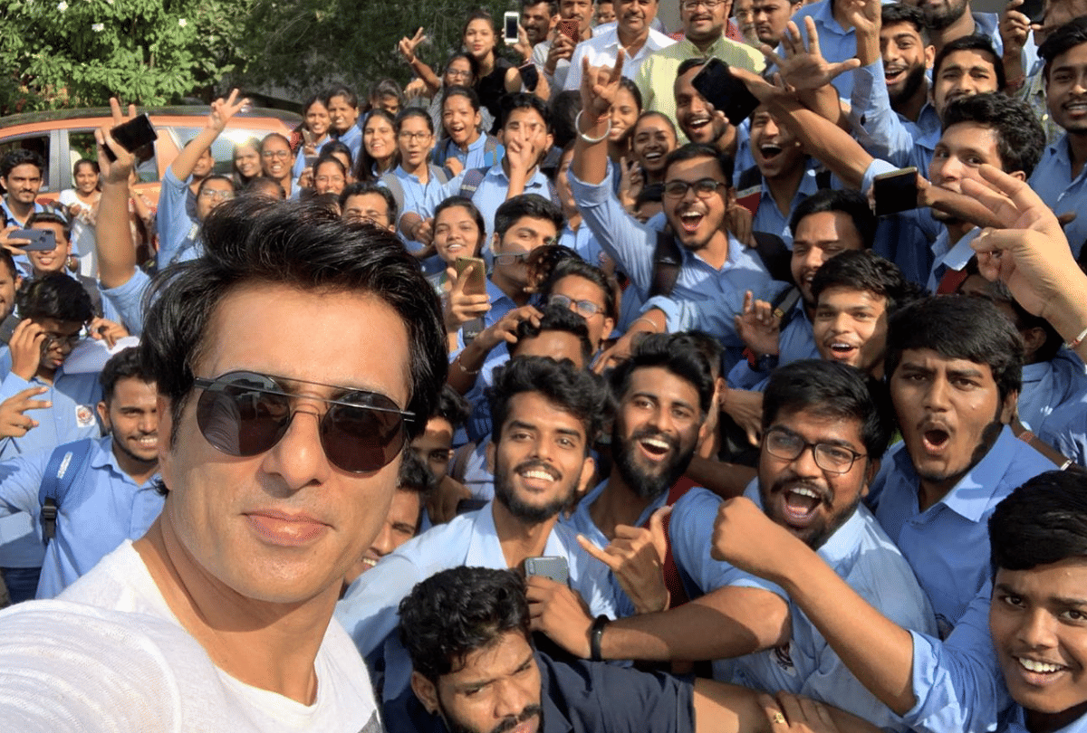 Sonu Sood revealed his inspiration in helping stranded migrants in Exclusive interview with amar ujala