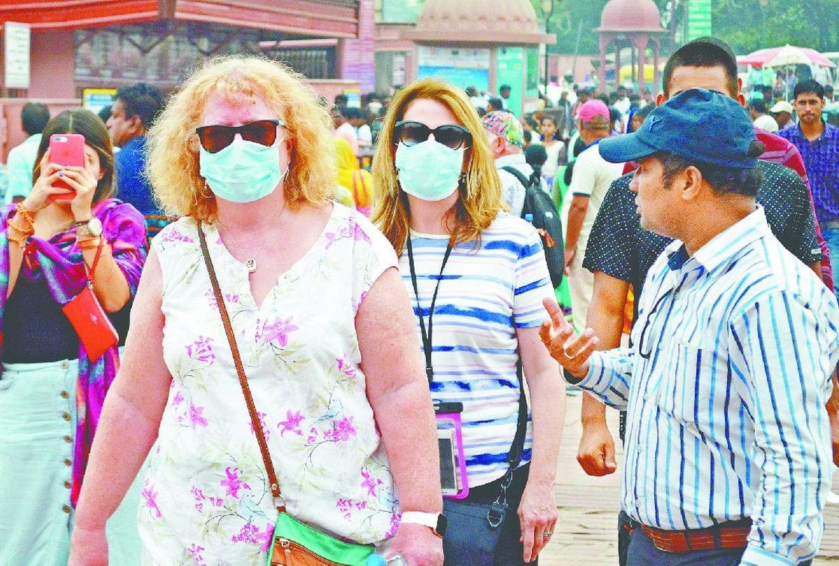 air pollution level in agra today