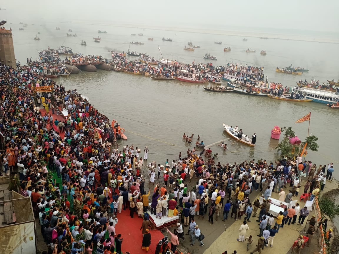 famous nag nathaiya mela of varanasi