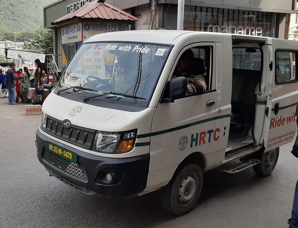 electric buses stoped