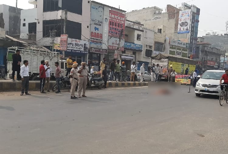 Three dead including woman in Different road accidents