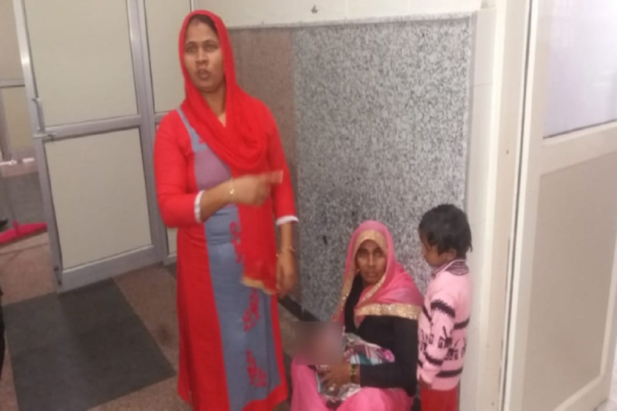 Family members has ruckus in Bijnor's Women's District Hospital after Newborn apprentice died