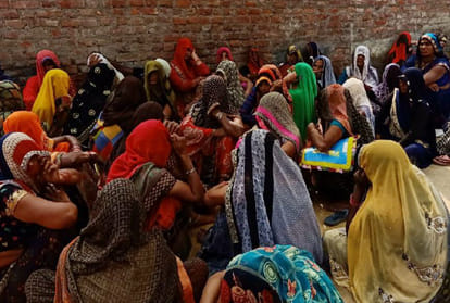 Bull Killed Farmer In The Field Mainpuri News in Hindi