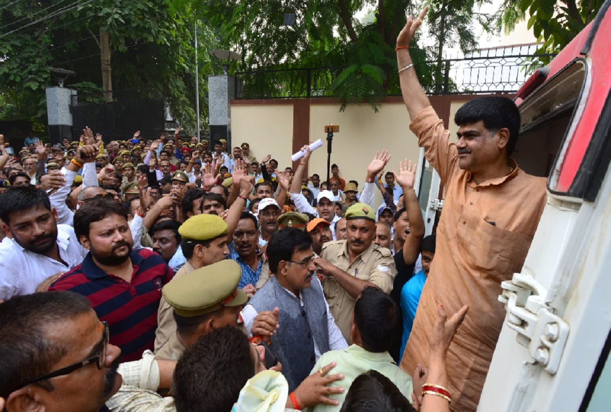 jawahar yadav murder case Former MLA Udaybhan explained emotional supporters
