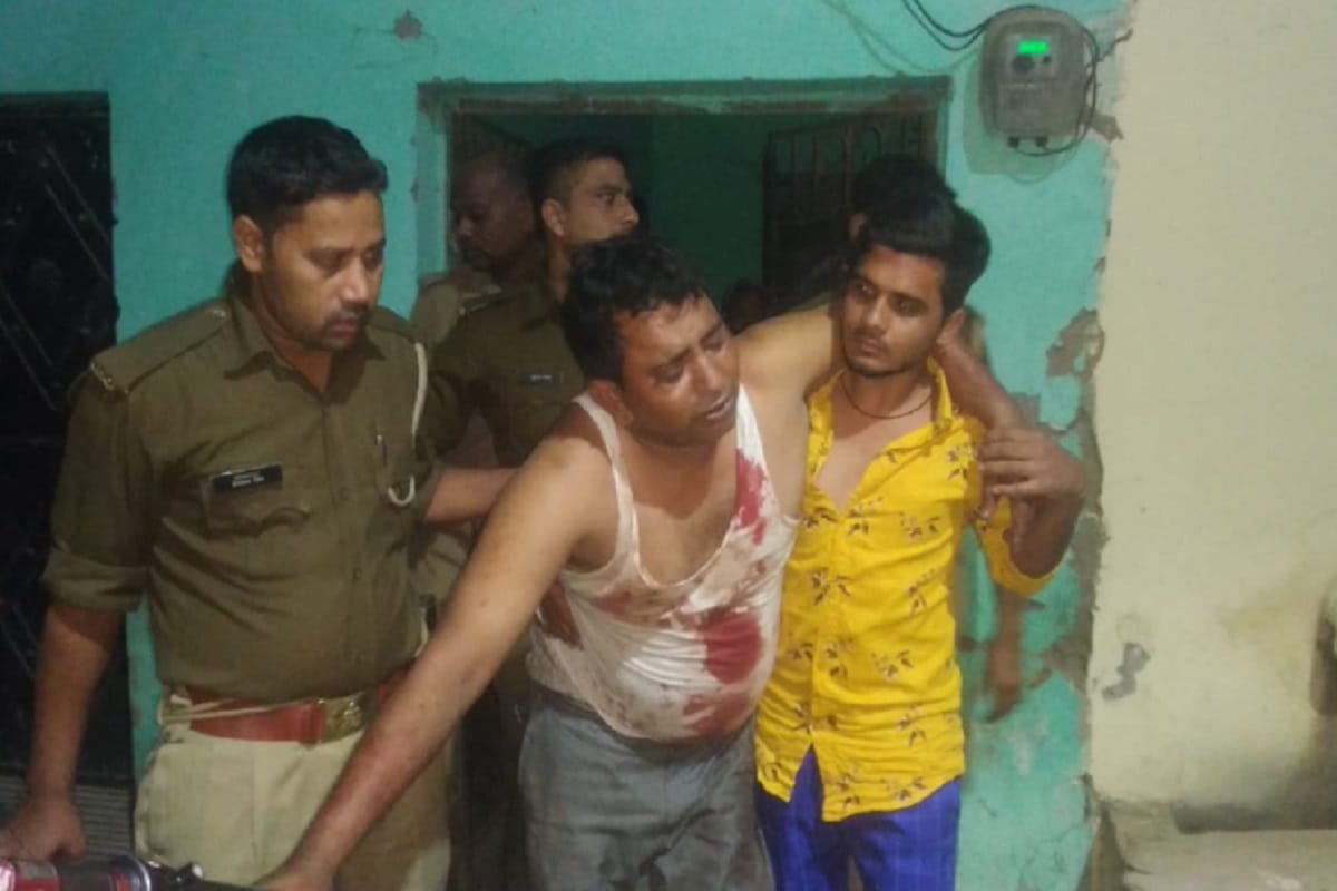 Many peoples injured including Maulana in stone attack at Meerut district