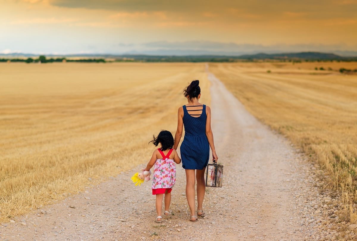Story of a girl who becomes a mother without marriage