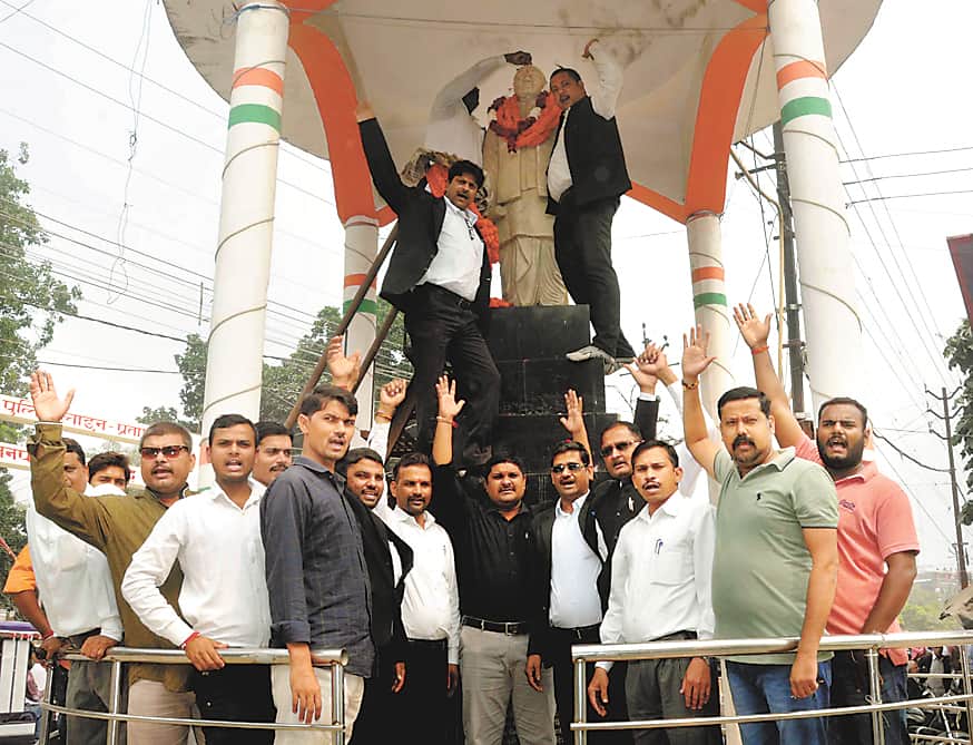 Pratapgarh: The race for unity, Iron men remembered