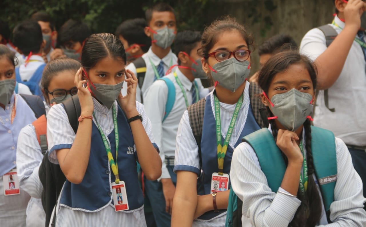 Most dangerous pollutant than PM 2 point 5 vs nano particles, How govt measure pollution level