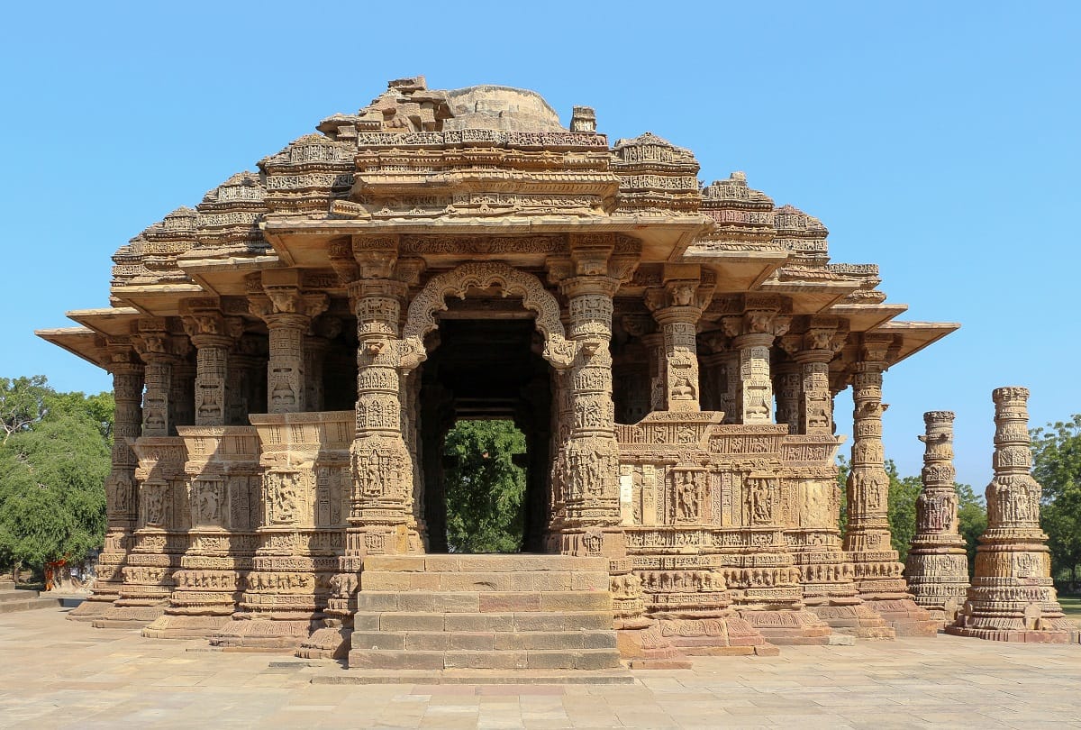temples where females are not allowed in india