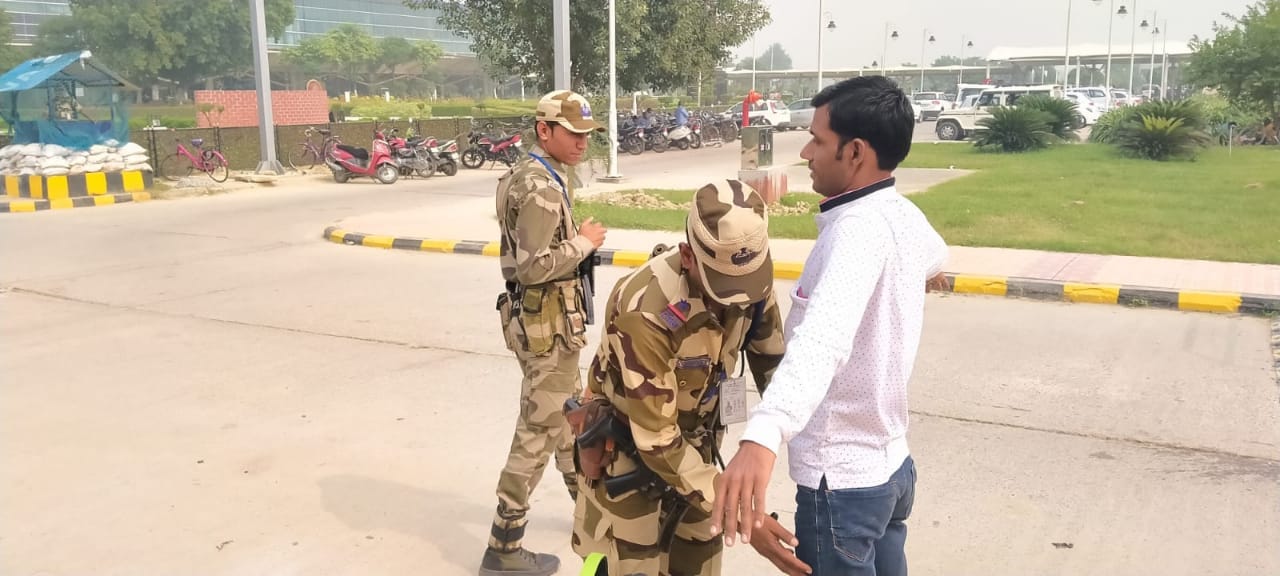 Alert at Varanasi airport after receiving explosive bag at New Delhi Airport