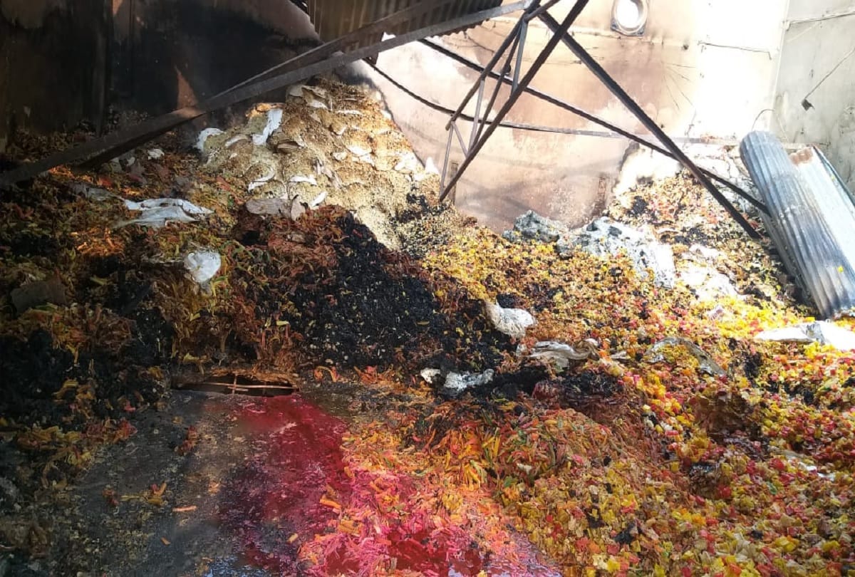 fire in Rudra food industry AT Aligarh