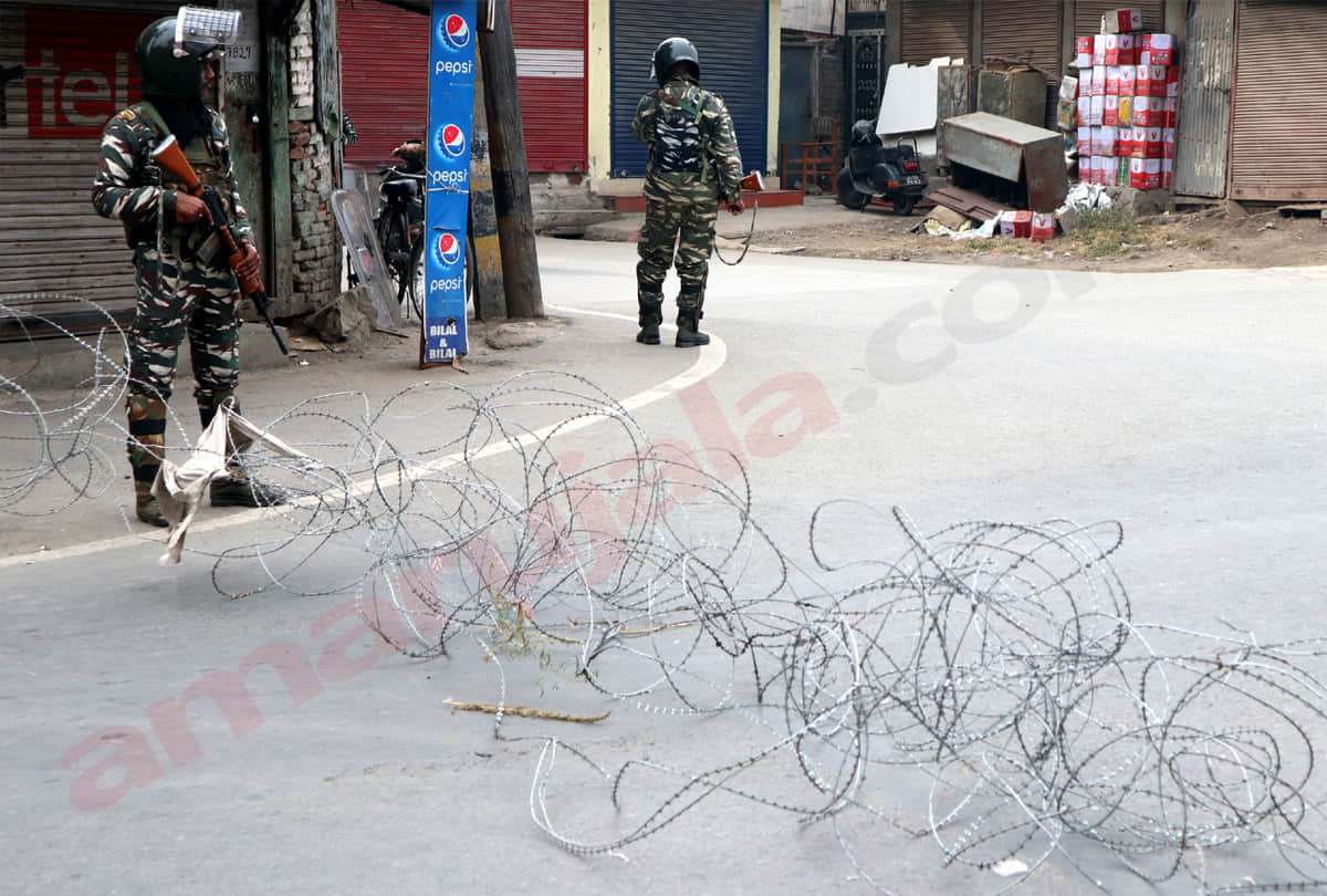 Restrictions imposed on Friday lifted from Srinagar, abrogation of provisions of Article 370