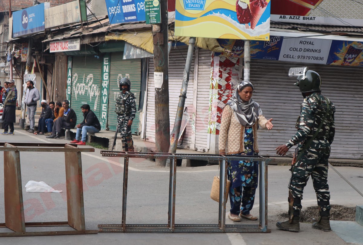 Restrictions imposed on Friday lifted from Srinagar, abrogation of provisions of Article 370