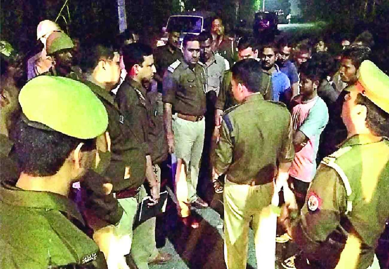 youth dies after hit by a truck in auraiya