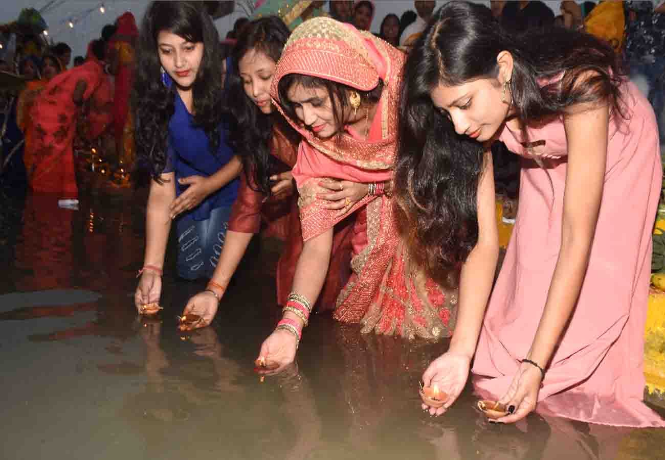 chhath puja 2019 celebration in kanpur