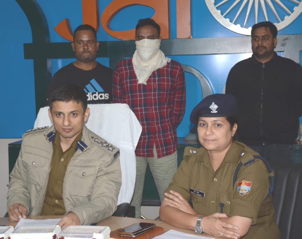 retired woman officer murder in dehradun