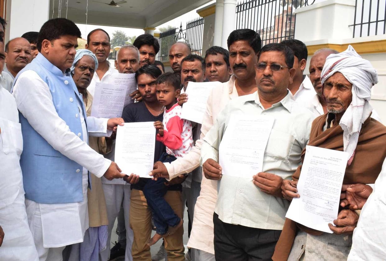MLA gave cheques to patients of cancer and heart disease