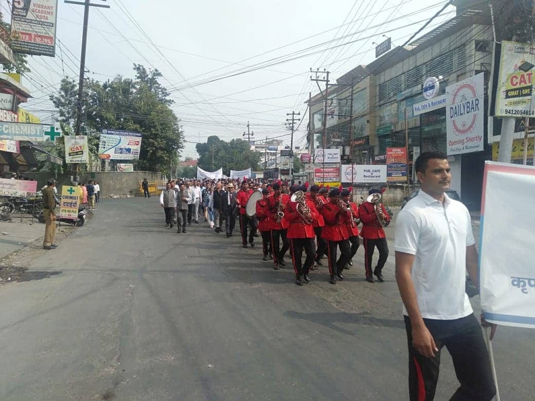 Dehradun: Police officers rally awareness campaign against polythene use
