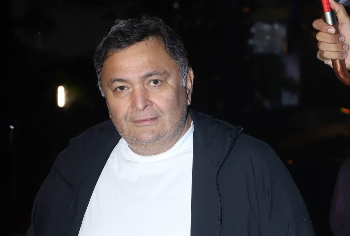 CoronaVirus Lockdown Rishi Kapoor angry on police to beat people