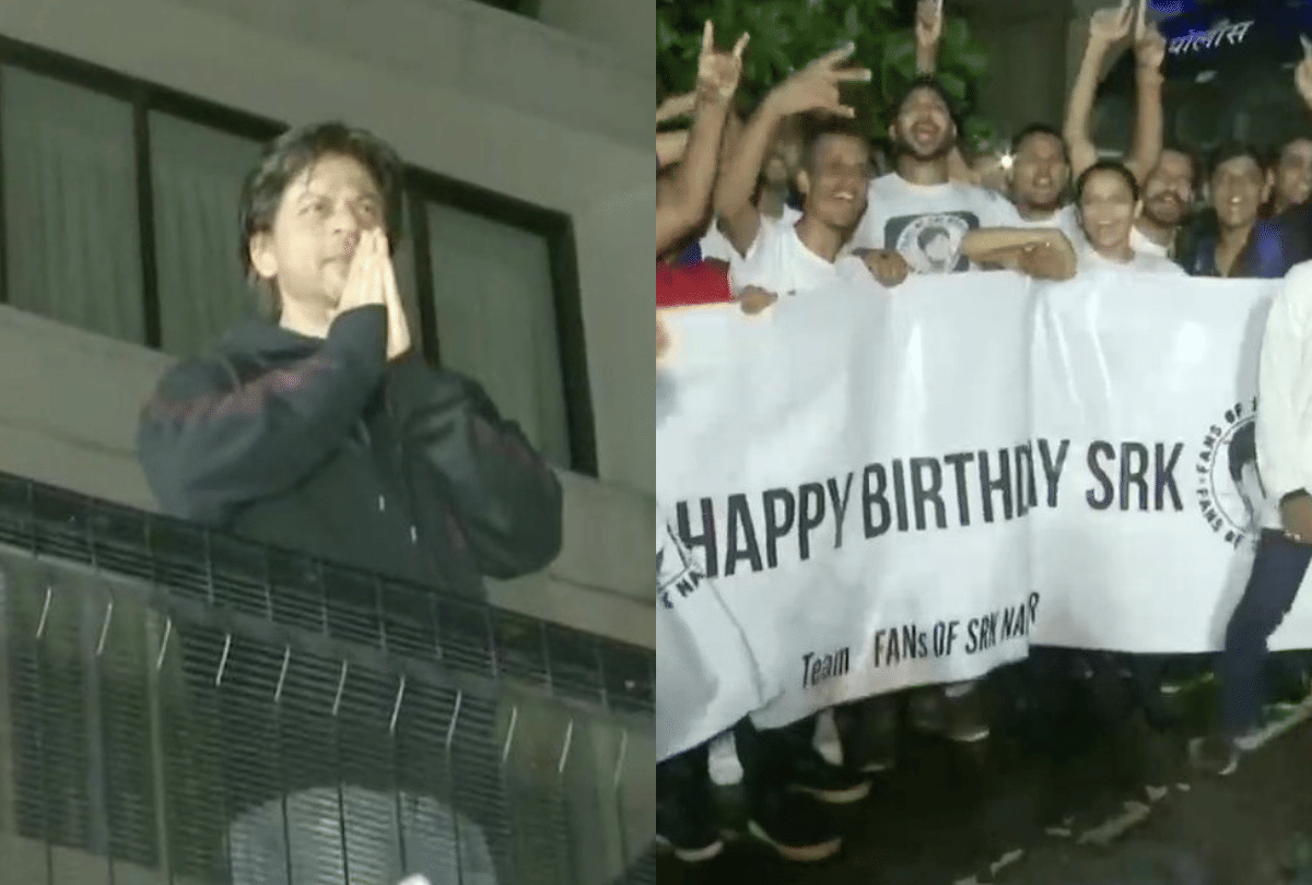 Shahrukh Khan waves at fans outside his residence Mannat on his 54th birthday