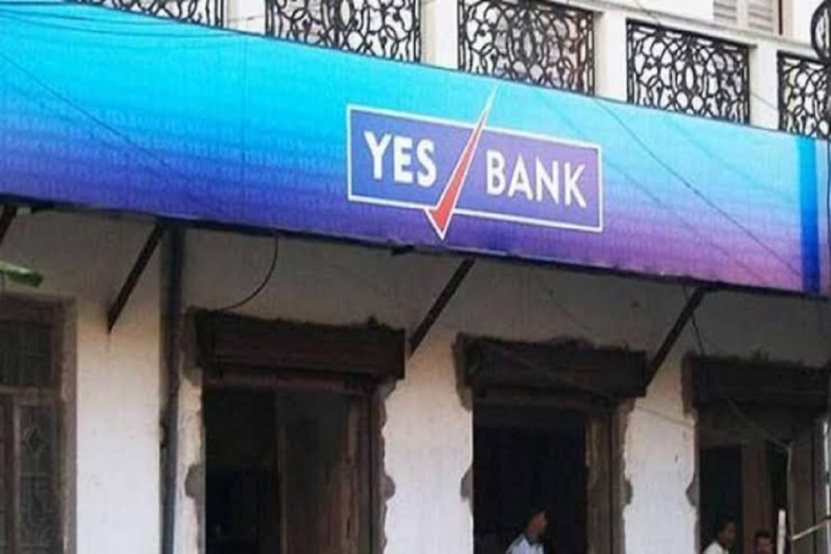 Yes Bank DHFL Scam Avinash Bhosale allegedly received kickbacks to facilitate loans from DHFL says CBI