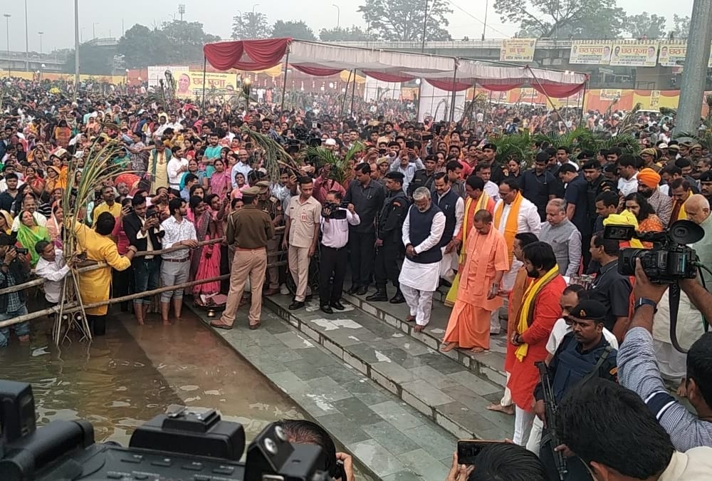 Yogi Adityanath congratulates people on Chhath Pooja.