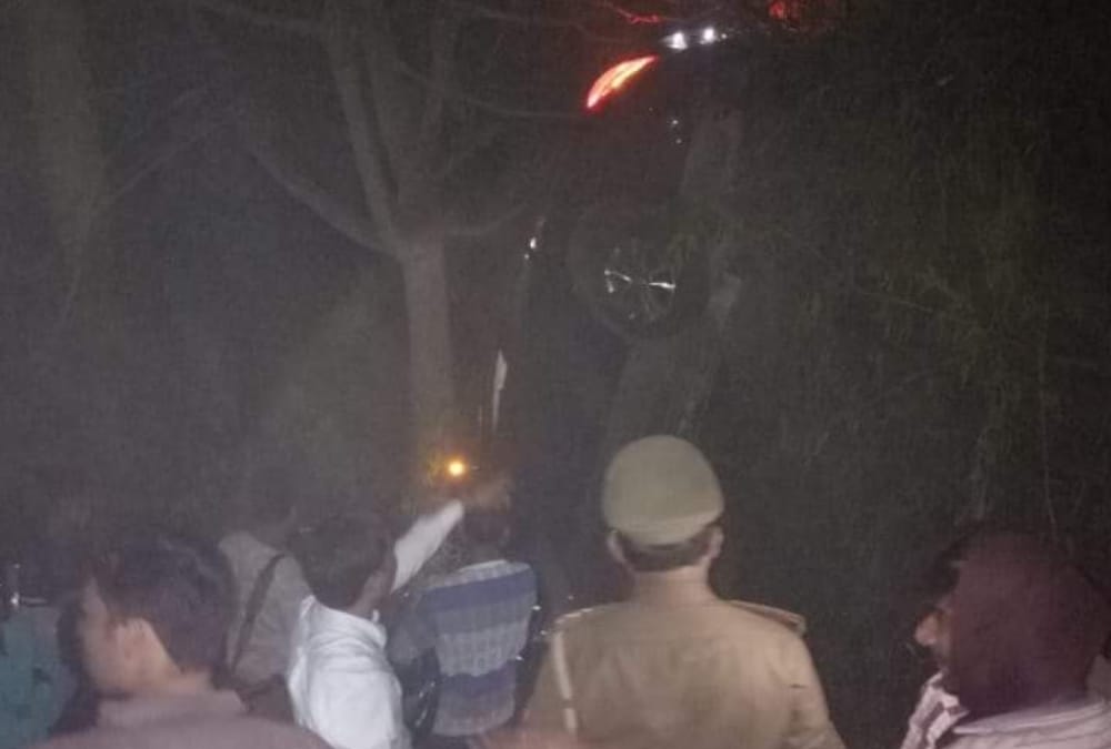 Luxary car got accident