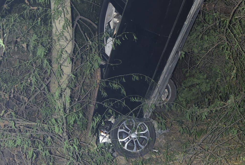Luxary car got accident