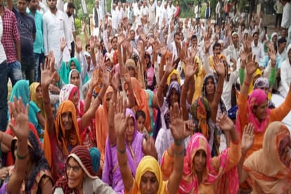 Farmers Protest in Meerut for Land compensation of Delhi- Meerut Express Way