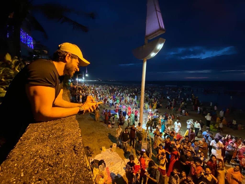 Chhath 2019 Hrithik Roshan wish Chhath Puja on social media