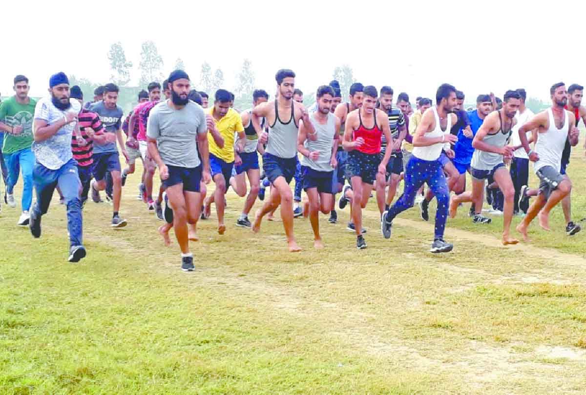 Jammu-Kashmir: Border youth showed enthusiasm in SPO recruitment on fourth day