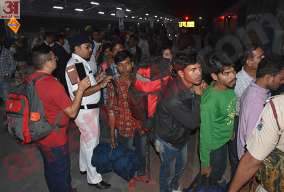 West Bengal government called back its people from Kashmir, special coach fitted in train