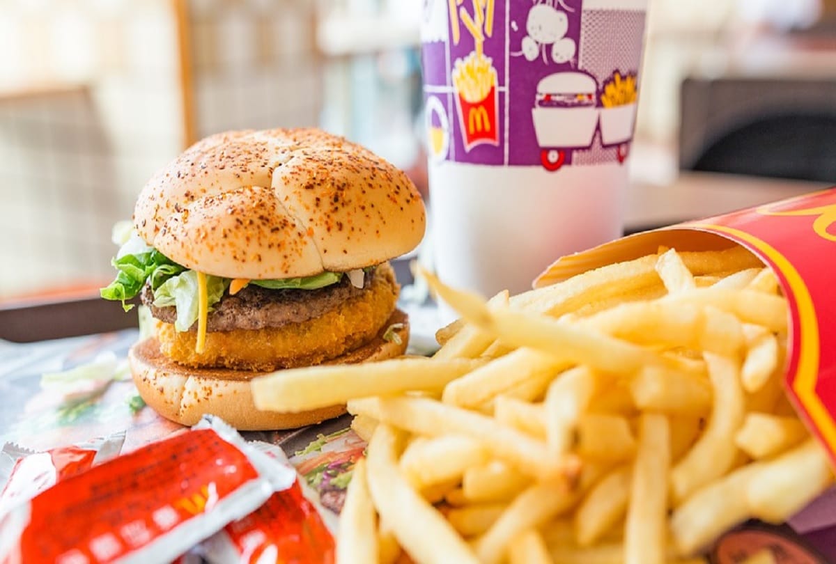 health tips food items not to eat while drinking alcohol