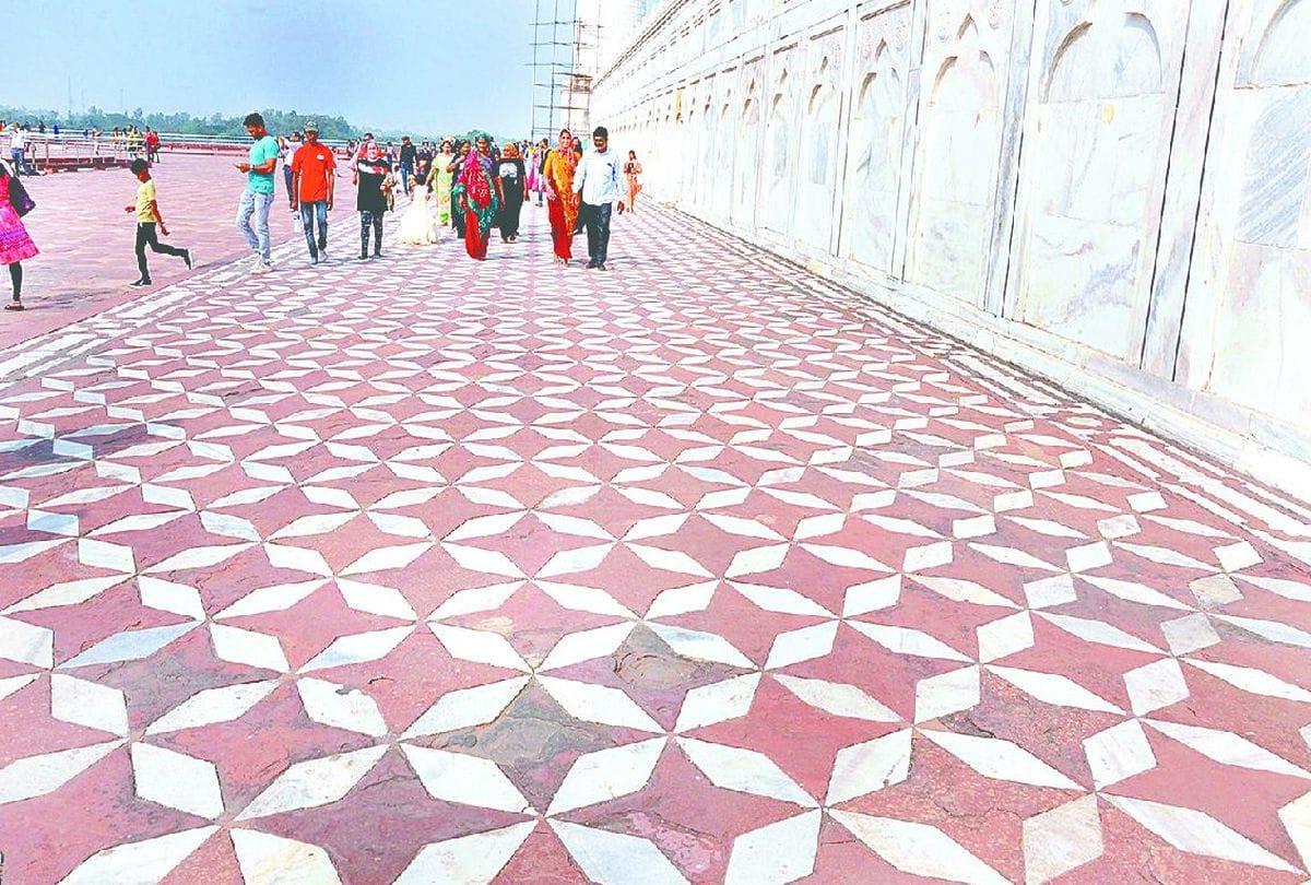 cutouts will be put to welcome Donald Trump in agra