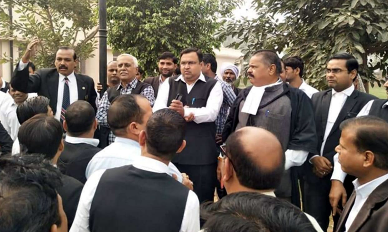 advocate, protest, kasganj