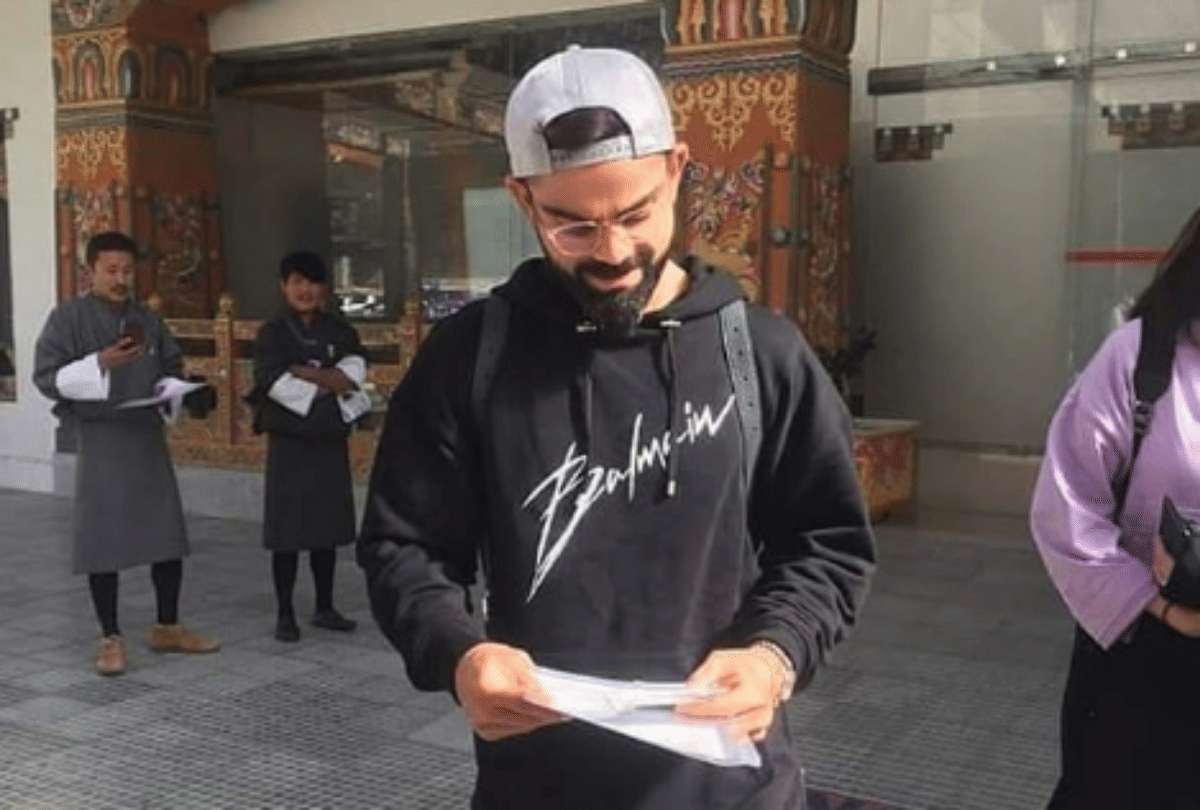 virat kohli and anushka sharma were snapped in bhutan