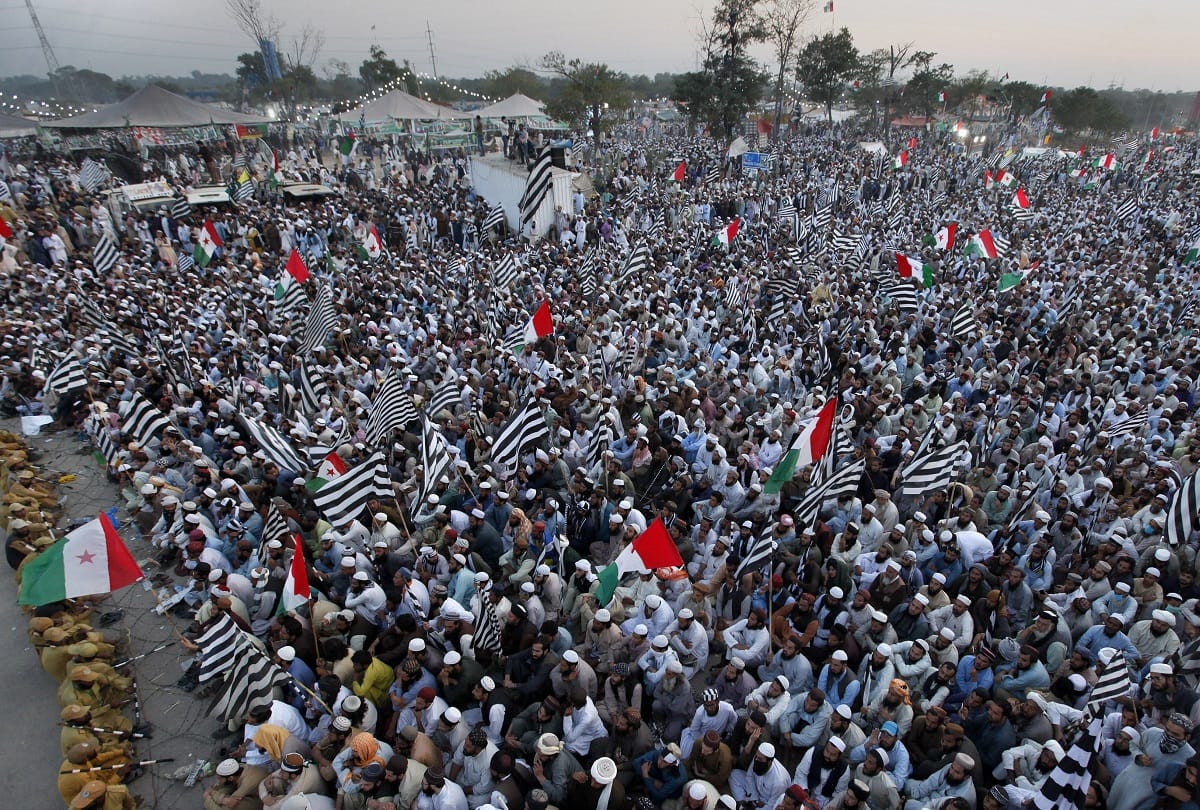 Pakistani government nervous with Azadi March, Maulana Diesel has been sued