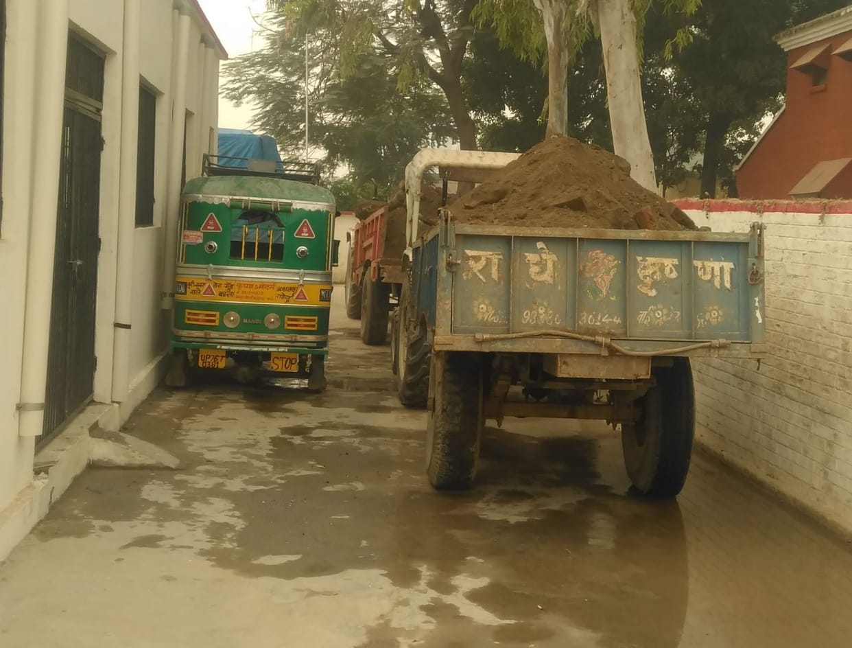 The contractor sold railway soil worth lakhs of rupees
