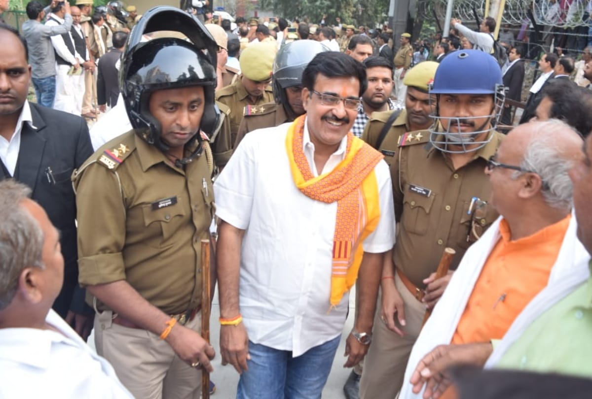 jawahar pandit murder case court sentence life imprisonment to karwariya brothers full update