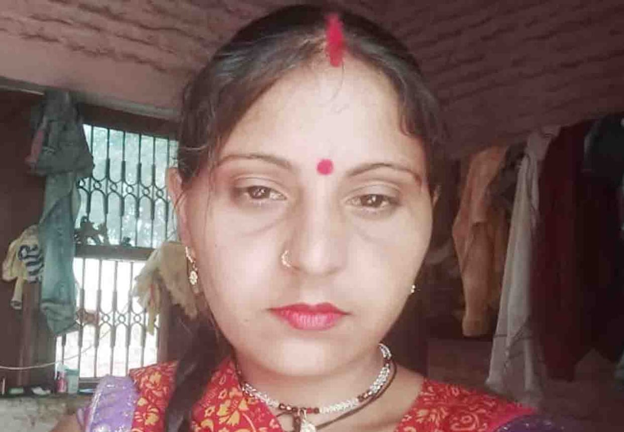 road accident in jalaun woman died and three injured