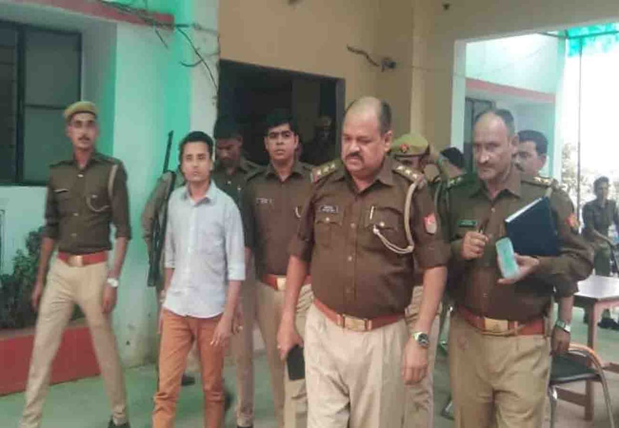 Youth arrested for threatening to kill Chief Minister on social media in etawah