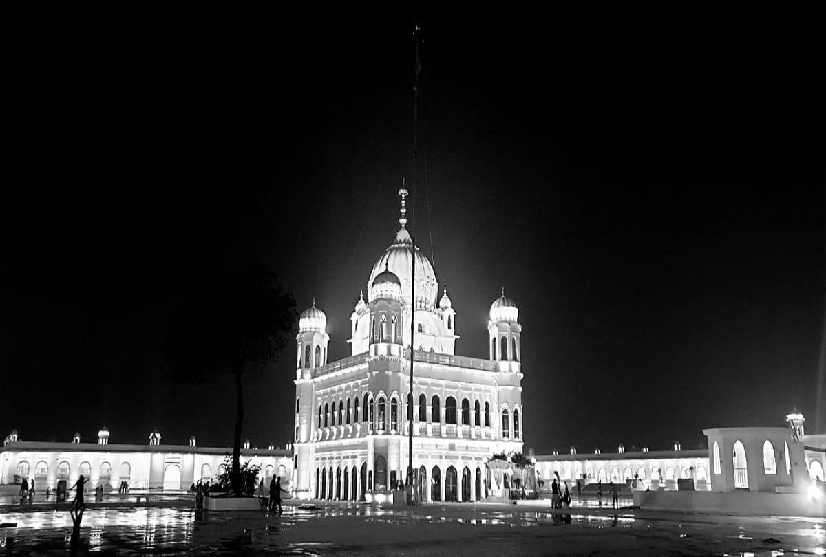 Pakistan: Kartarpur management says no alcohol served, dance party at Gurdwara reception for stakeholders