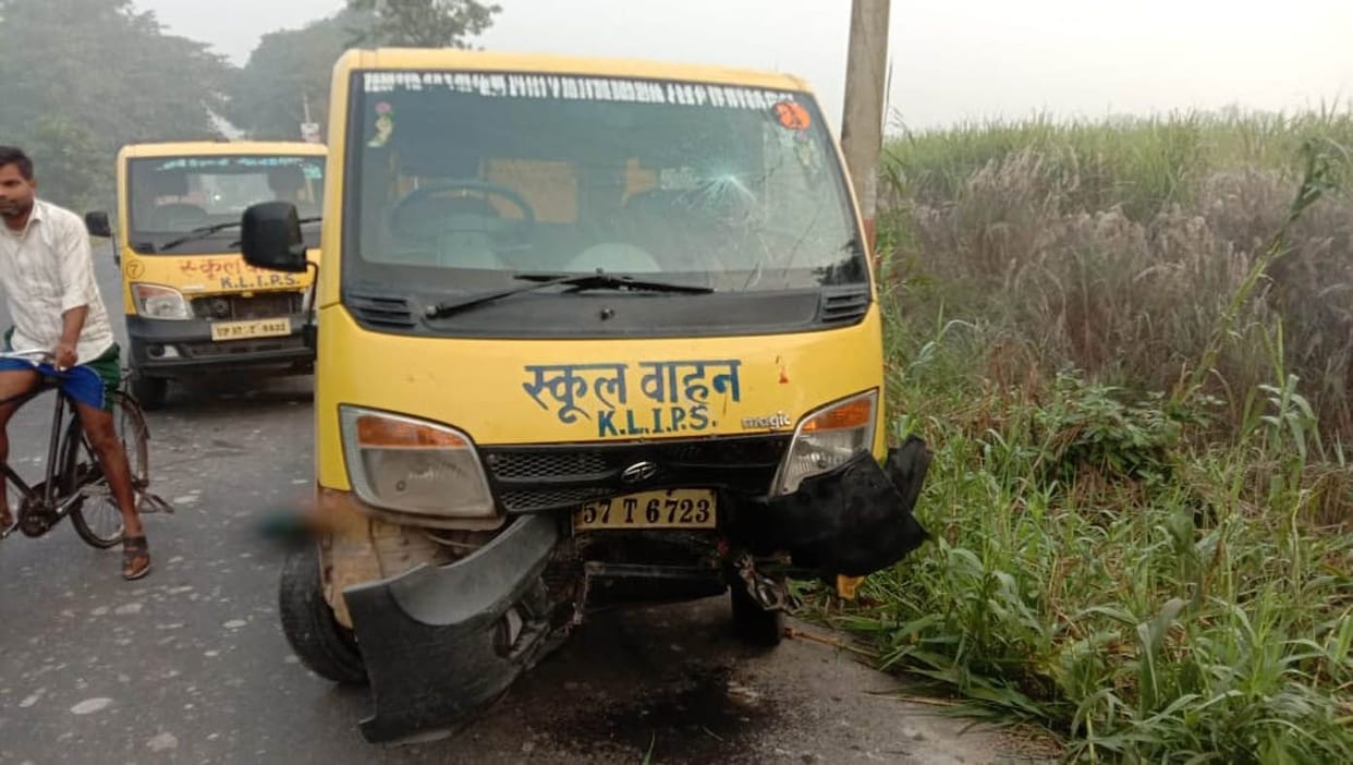 Two children injured in school vehicle overturning