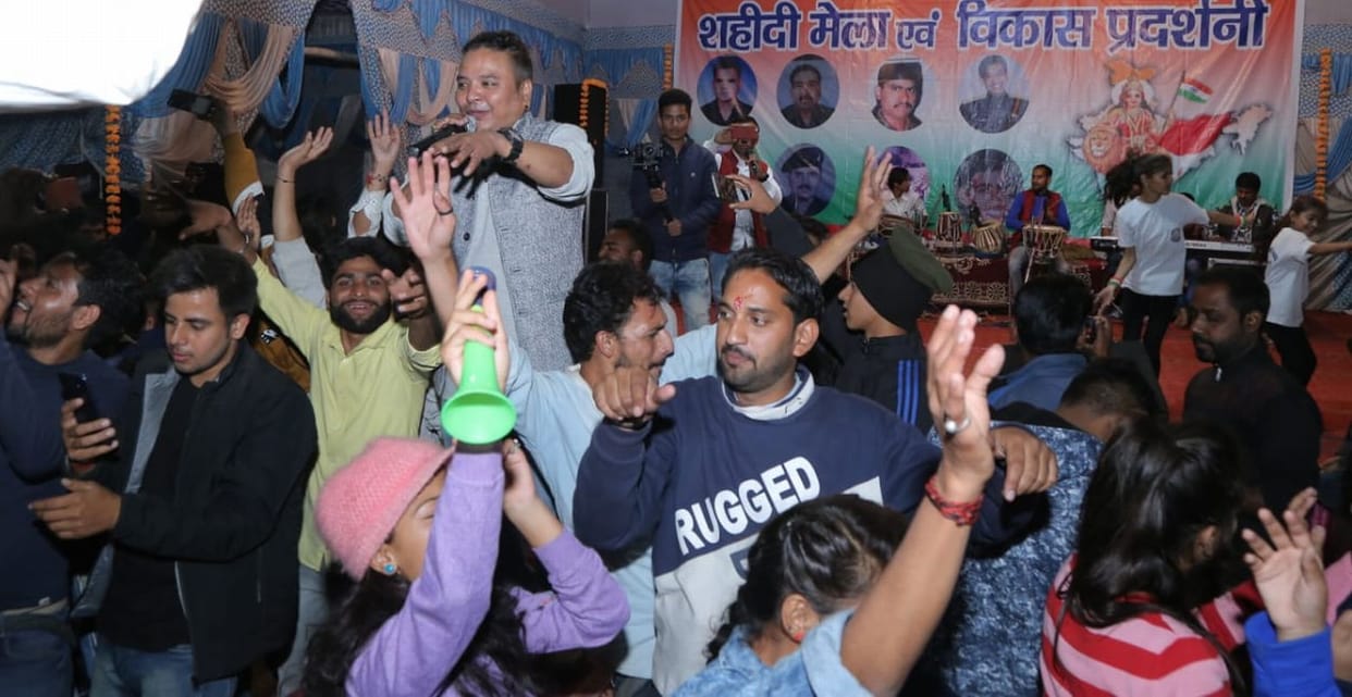 folk singer Kishan Mahipal sung Songs