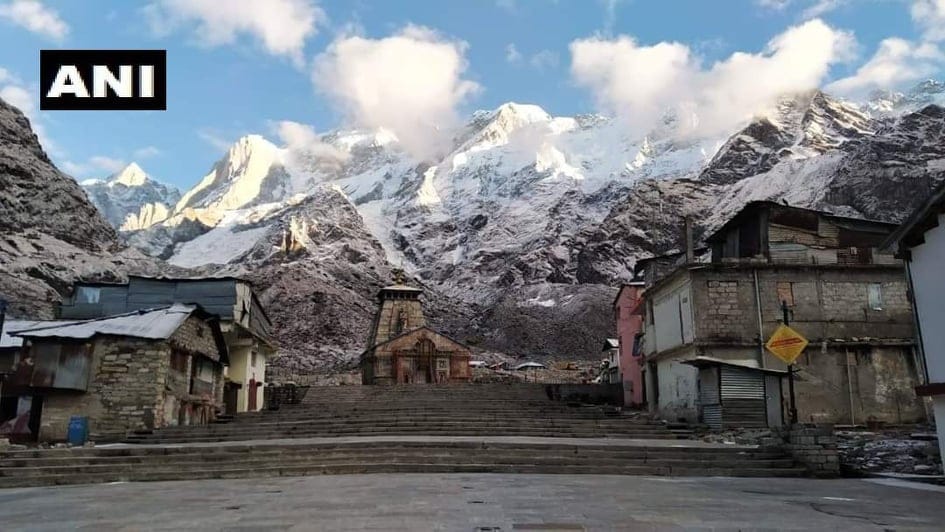 Snowfall Awesome photos from badrinath and kedarnath vasudhara