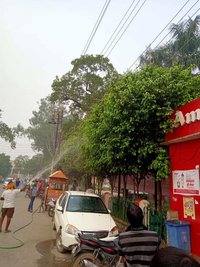 Treatment of pollution by water in varanasi